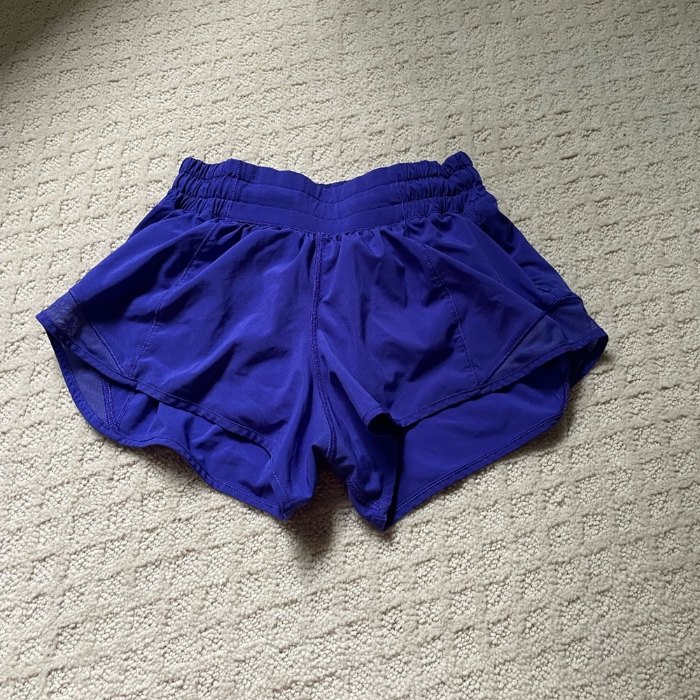 Lululemon shorts size 2